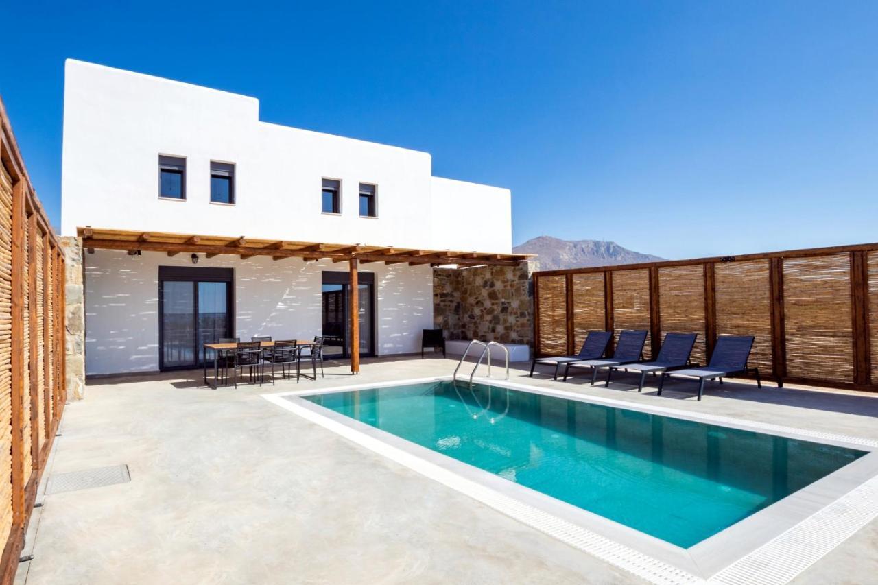 Cato Agro 2, Seafront Villa With Private Pool Afiartis Buitenkant foto