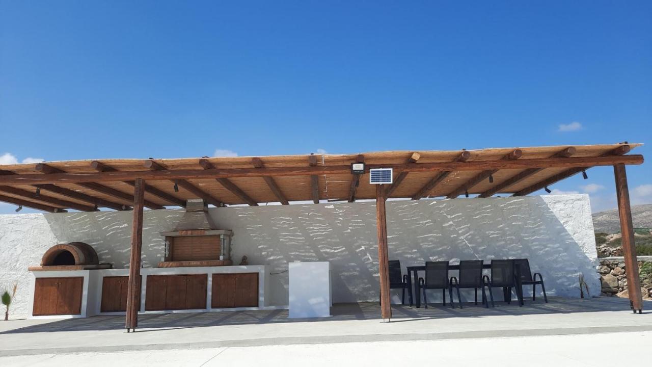 Cato Agro 2, Seafront Villa With Private Pool Afiartis Buitenkant foto